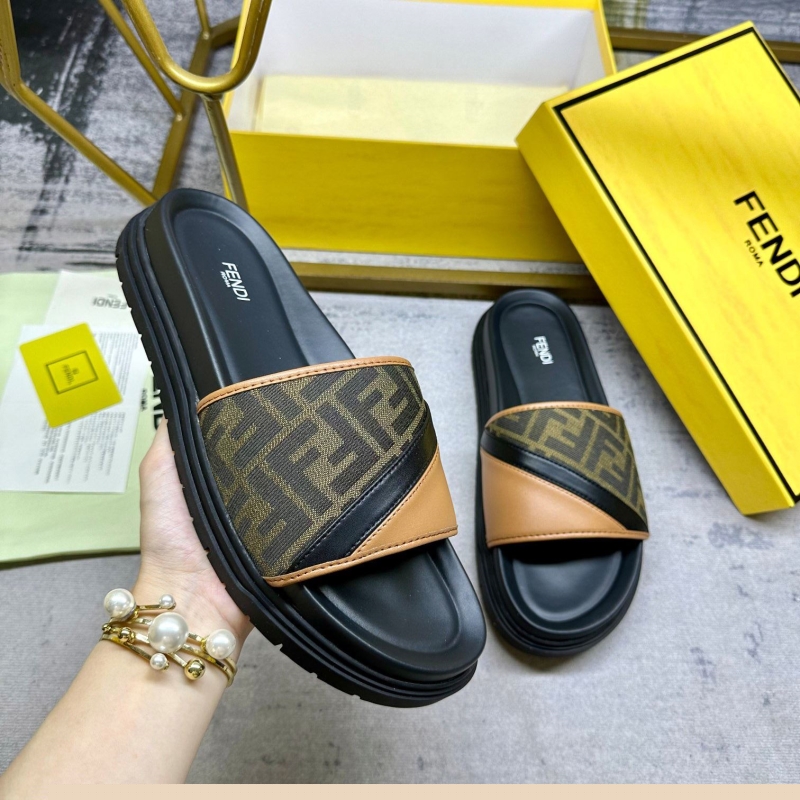 F**di slippers